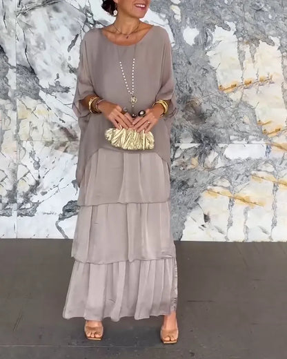 Women’s Artistic Loose-Fit Shirred Maxi Dress