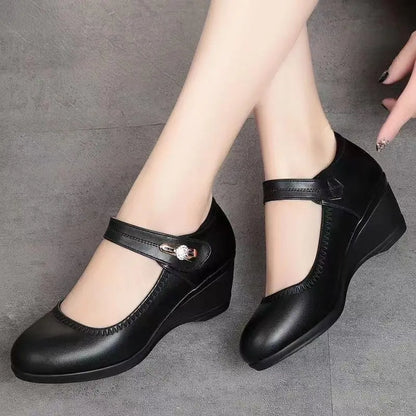 Women’s Cushioned Mid-Heel Comfort Shoes