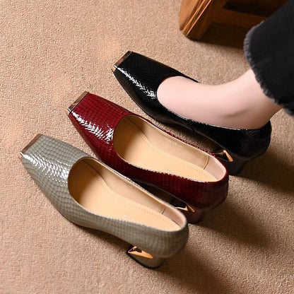 Women’s Textured Metallic Block-Heel Comfort Court Shoes