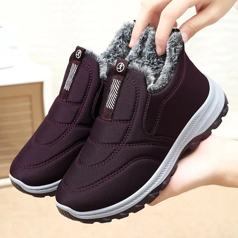 Women's Cozy Fleece-Lined Winter Slip-On Shoes