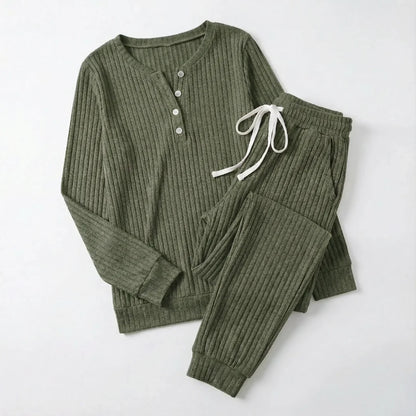 Women’s Soft-Knit Relaxed Comfort Loungewear Set