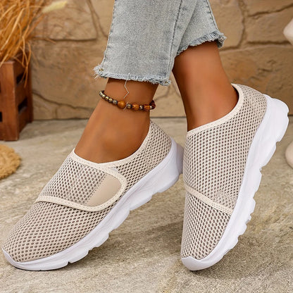 Women’s Walking Shoes for Wide & Swollen Feet