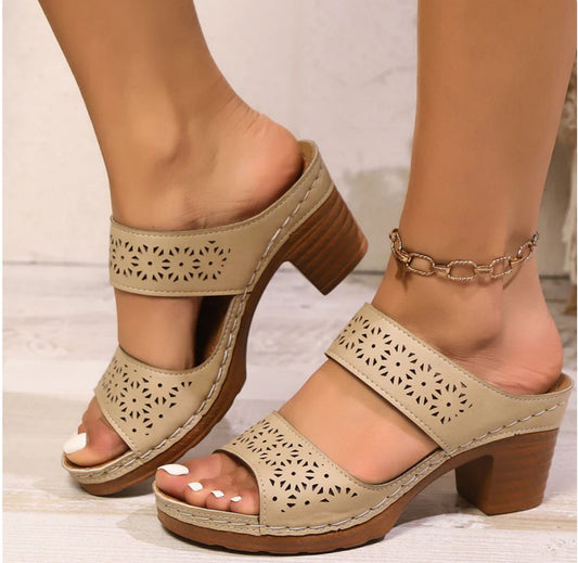 Comfortable Slip-On Sandals with Gusset for Women