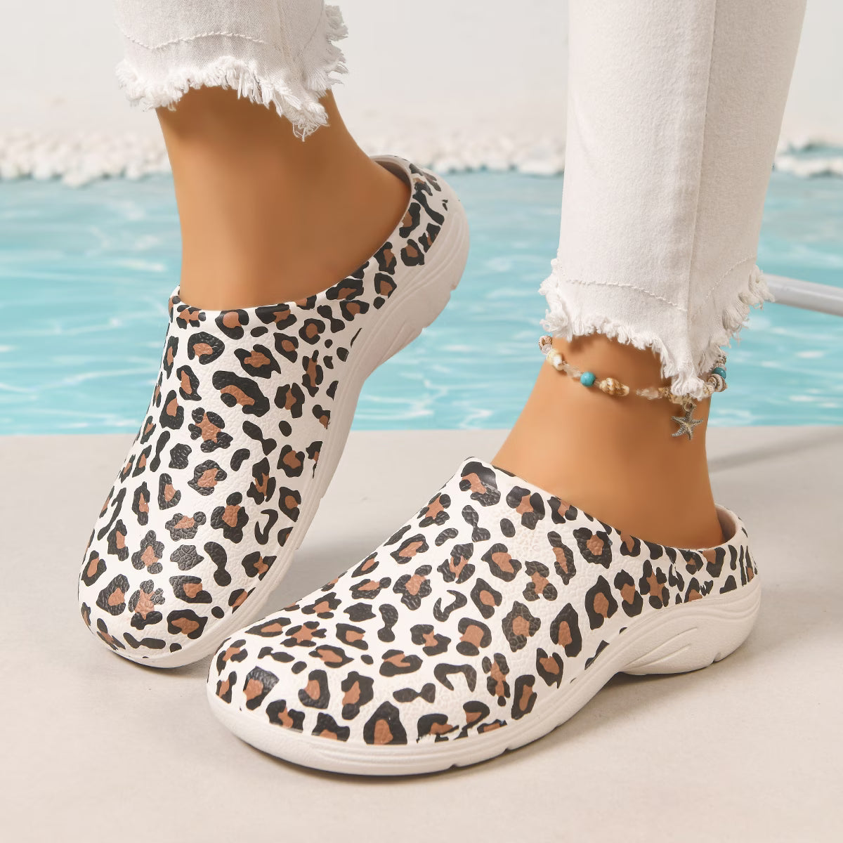 Women's Leopard Print Flat Mule Sandals