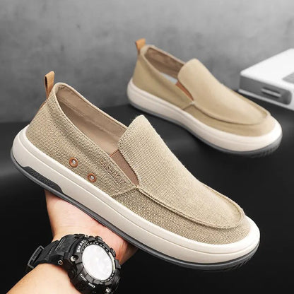 new casual and comfortable men's canvas shoes