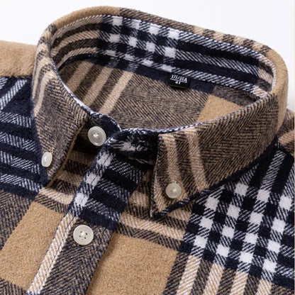 Men’s Brushed Cotton Wrinkle-Resistant Flannel Shirt