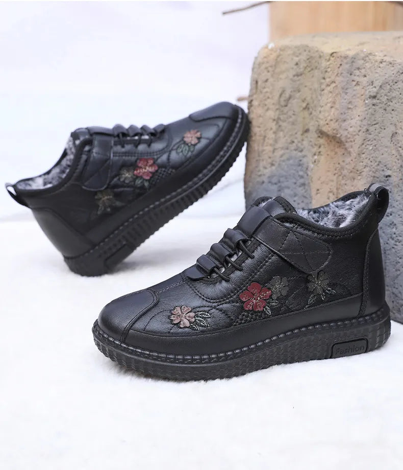 Women’s Winter Fleece-Lined Leather-Look Comfort Shoes