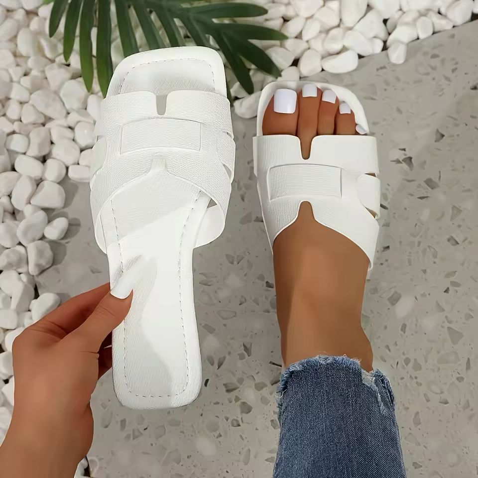 Women's Summer Slide Sandals – Beachy Flip Flops & Casual Flats