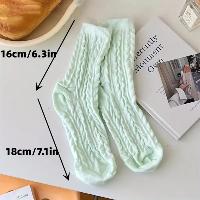 5 Pairs of Luxurious Soft Plush Socks