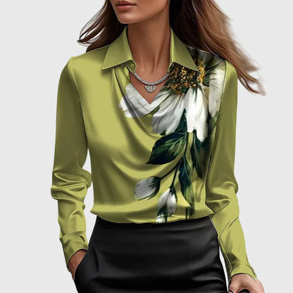Women’s Shimmer Pleated Collar Blouse
