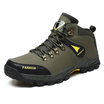Outdoor hiking boots: shock-absorbing and non-slip