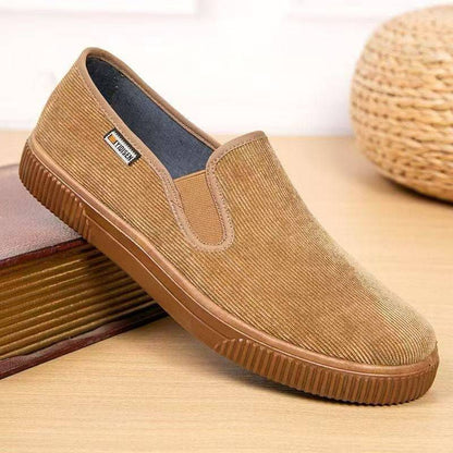 Soft and breathable sole shoes for men