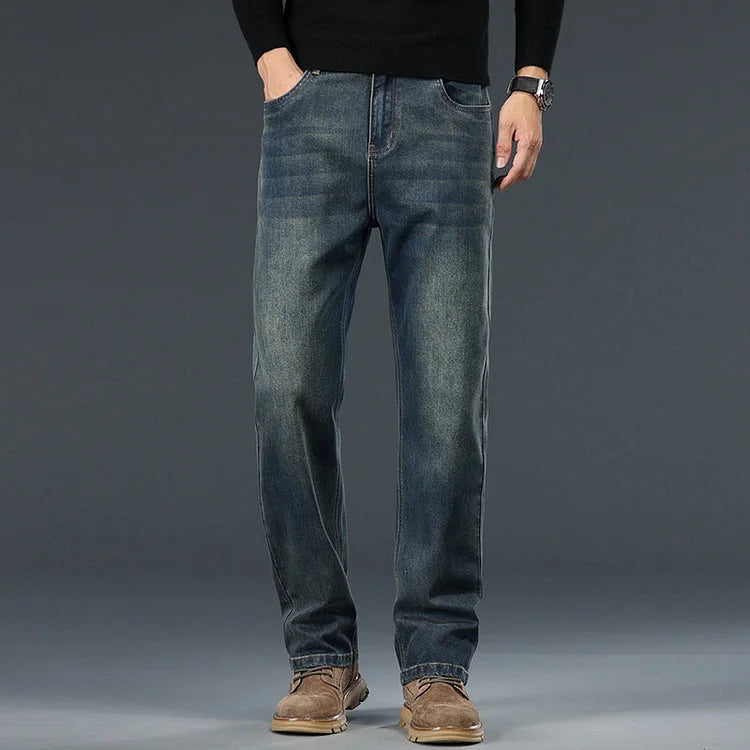 Men’s Mid-Rise Straight Leg Stretch Denim Jeans