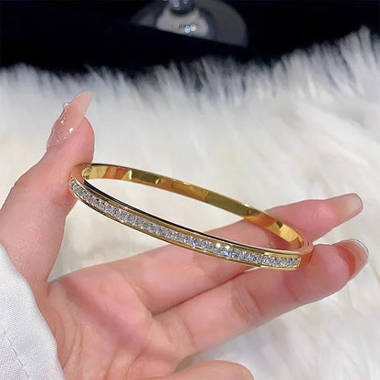 Women’s Gold & Silver Mixed Metal 5-Piece Bracelet Set