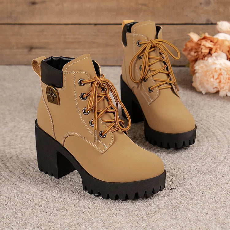 Women’s Classic Lace-Up Platform Boots