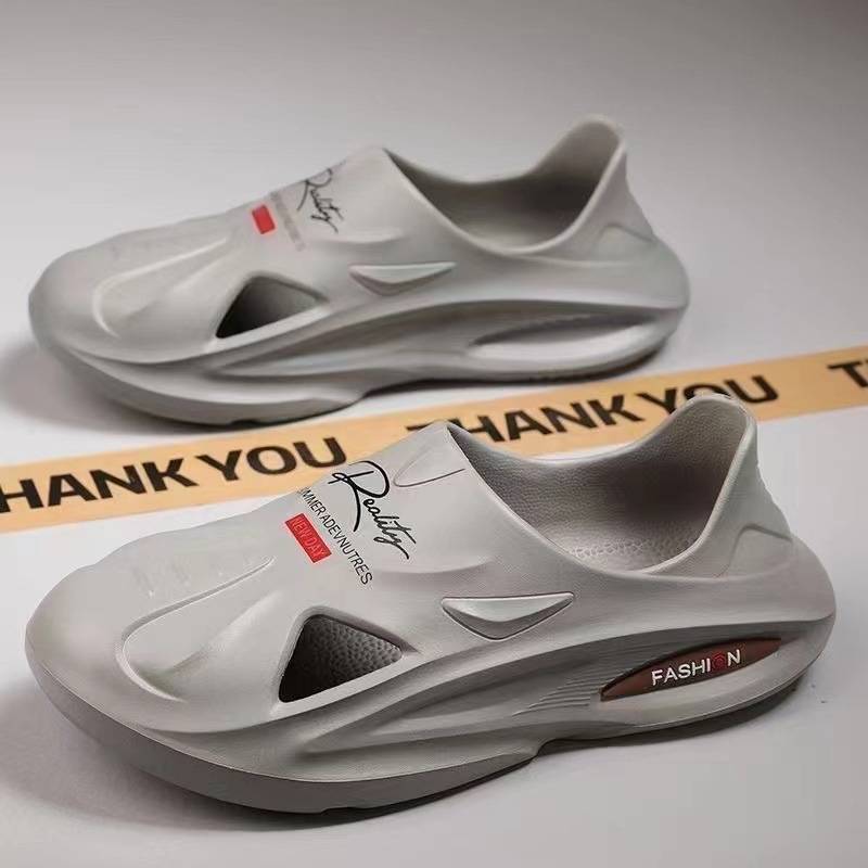 Men’s Vent-Cut Cushioned Slip-On Clog Sandals