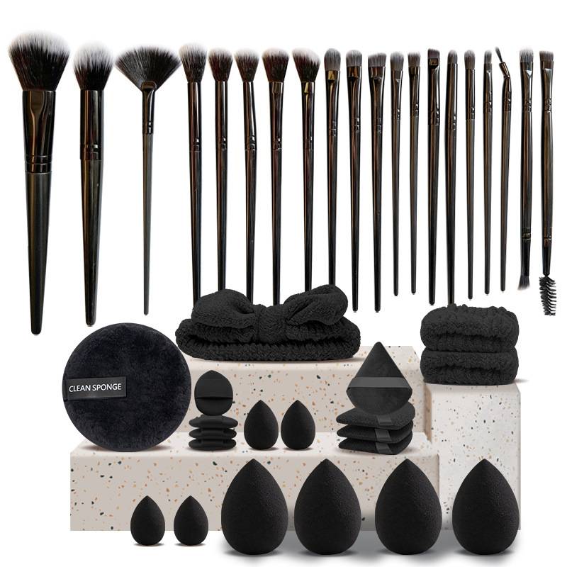 Women's Make-Up Brush and Sponge Set