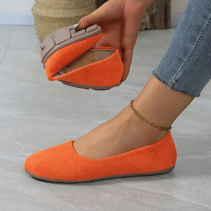 Minimalist Slip-On Flats – Lightweight & Comfortable