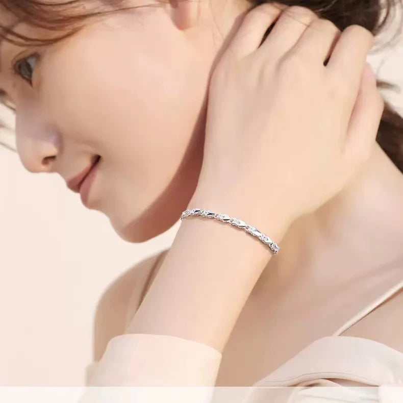 Women’s Elegant Silver Bracelet