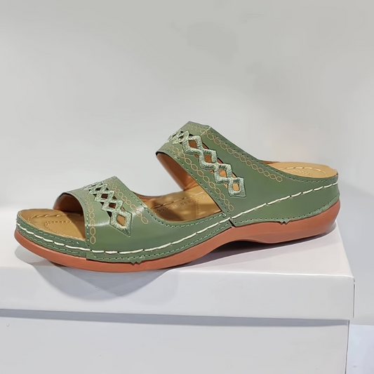 Vintage Hollow Slippers