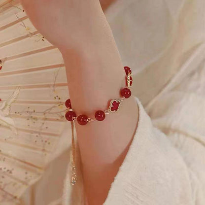 Elegant Stylish Four Leaf Clover Bracelet