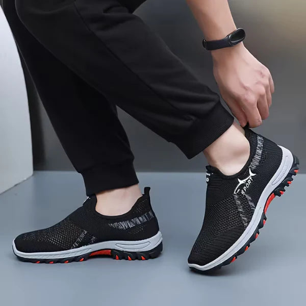 Men’s Lightweight Breathable Slip-On Daily Trainers
