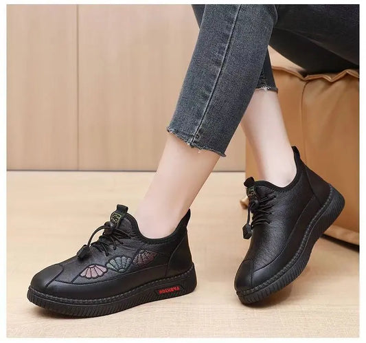 New Leather-Look Soft Sole Sneakers for Autumn/Winter