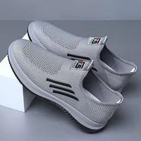 lip-on Casual Shoes Ultra-thin mesh fabric. Breathable