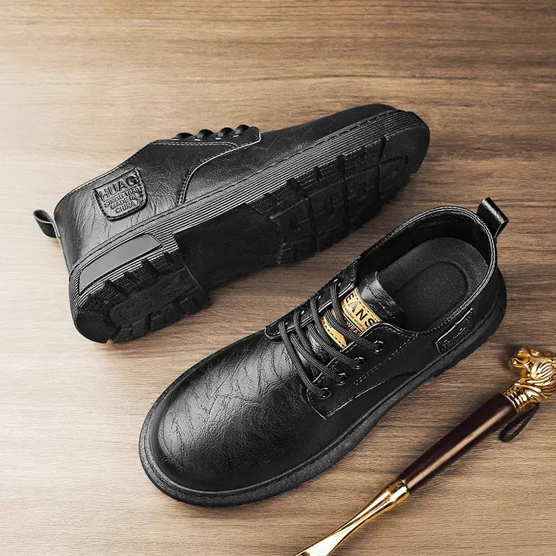 Men’s Supportive Leather-Look Walking Shoes with Cushioned Arch Design