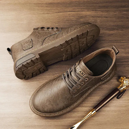 Men’s Supportive Leather-Look Walking Shoes with Cushioned Arch Design