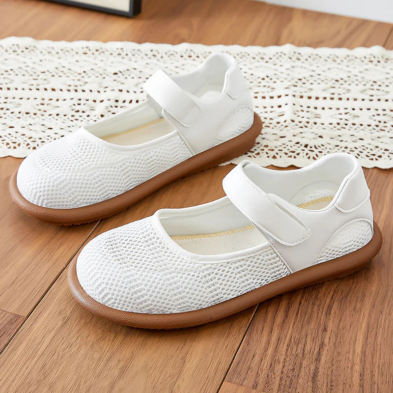 Women's Closed-Toe Mesh Sandals