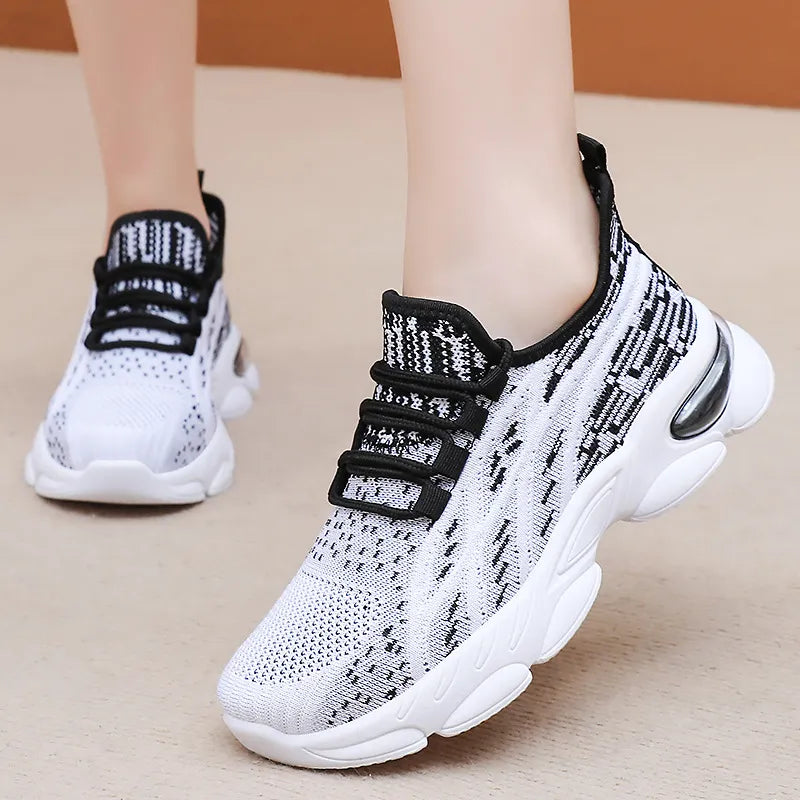 Women’s Lightweight Comfort Trainers