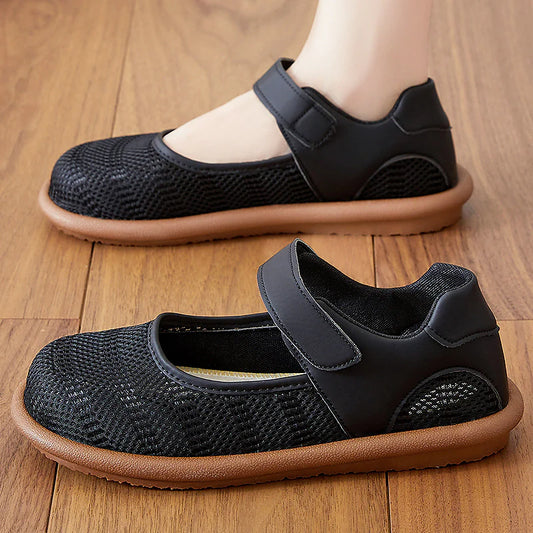 Women's Closed-Toe Mesh Sandals