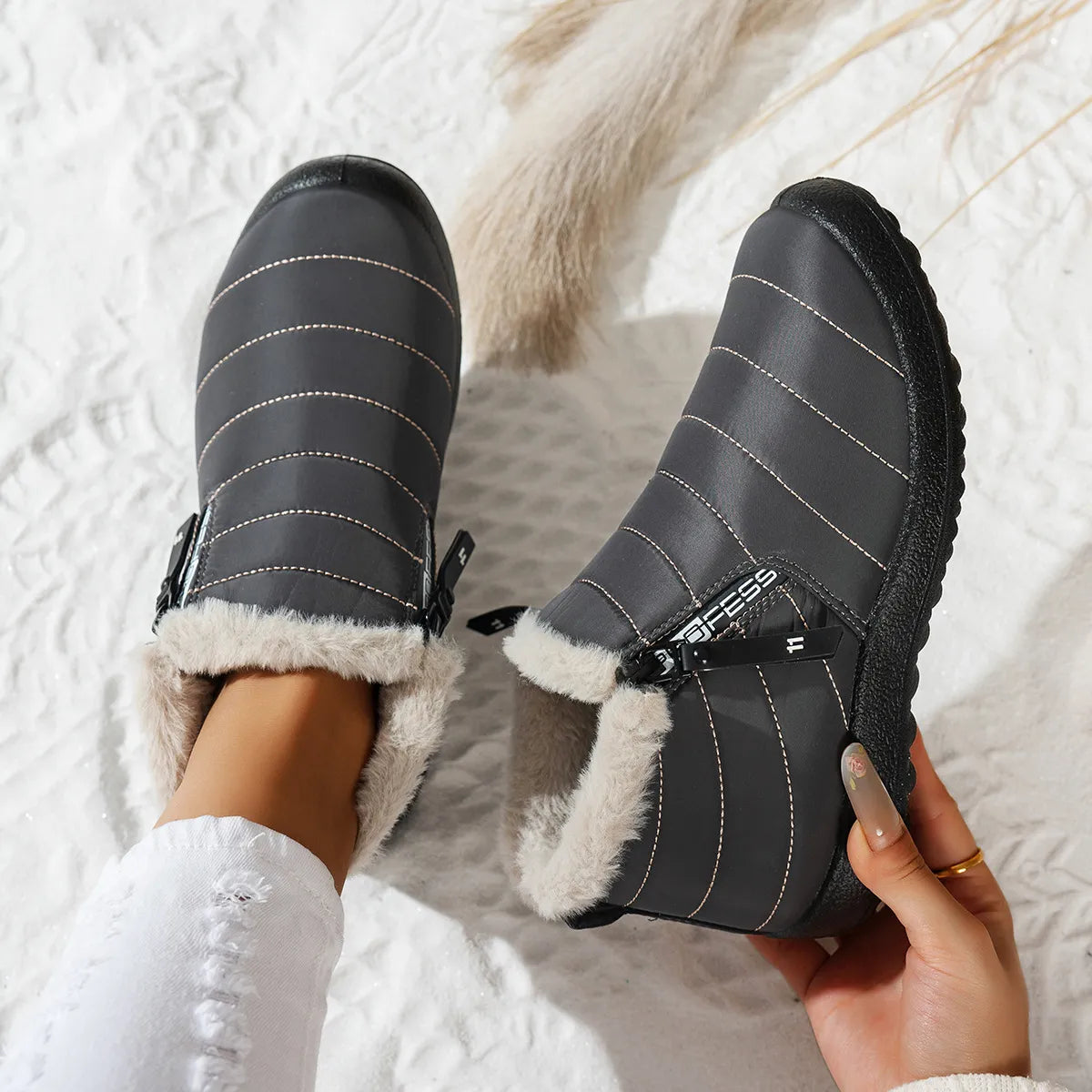 Women's Waterproof Warm Side Zipper Winter Boots