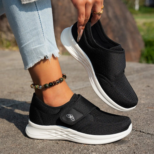 Women’s Elegant Walking Shoes