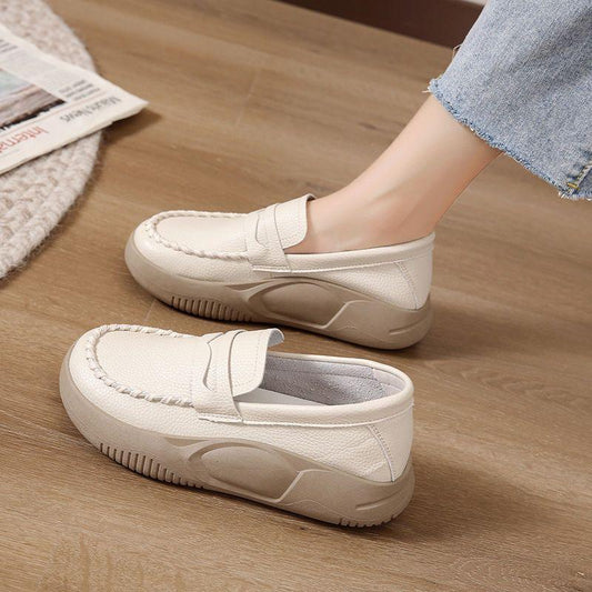 Women’s Classic Moccasin