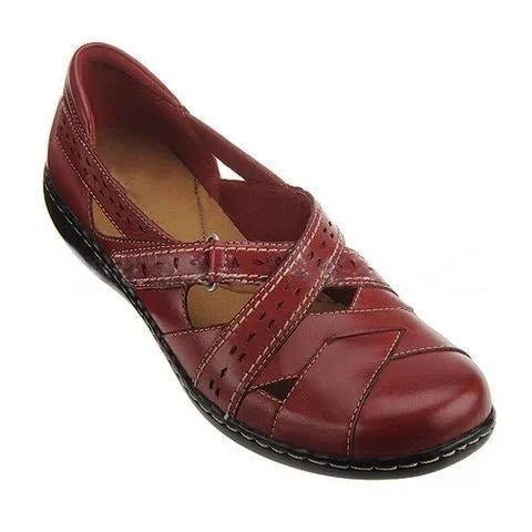 Women's Cutout Slip On Flat Shoes