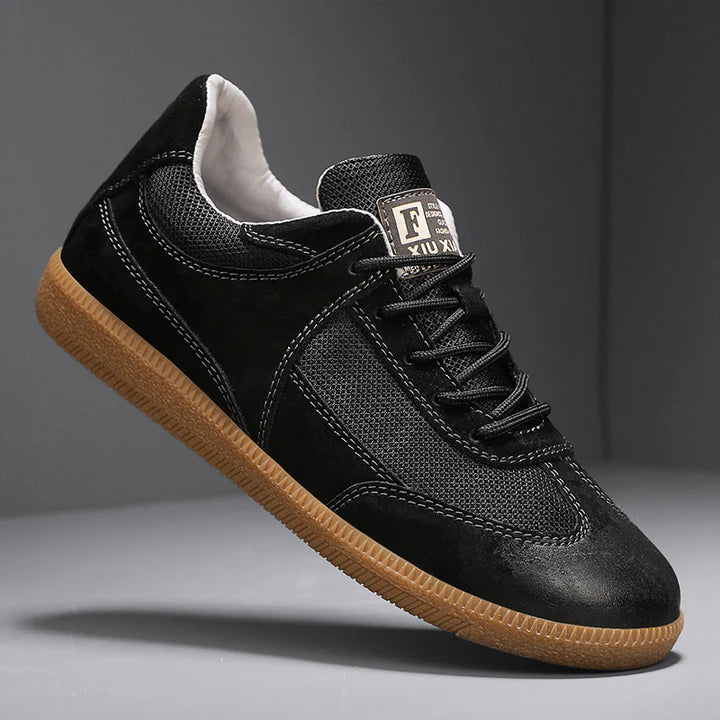 Men’s Retro Suede Mesh Trainers
