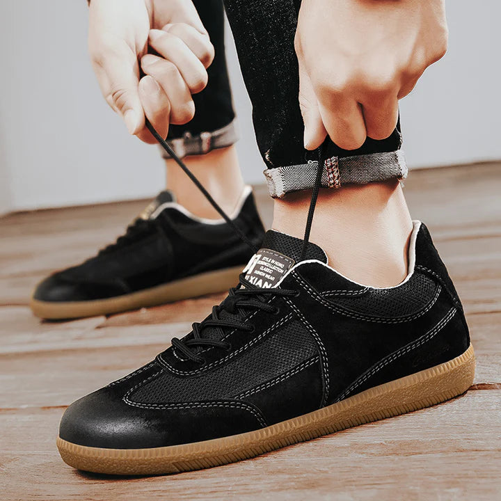 Men’s Retro Suede Mesh Trainers