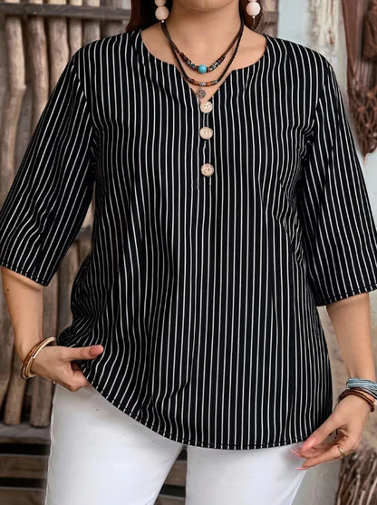 Women’s Plus-Size Geometric Colour-Block Blouse