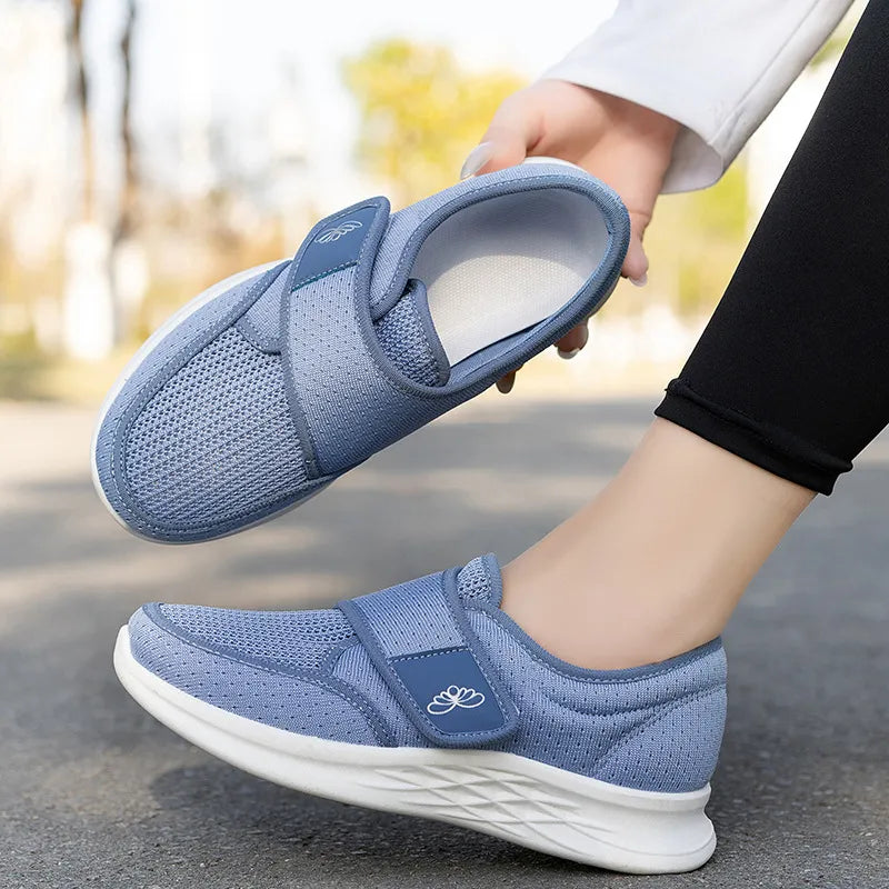 Women’s Elegant Walking Shoes