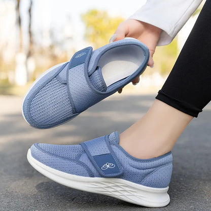 Women’s Elegant Walking Shoes