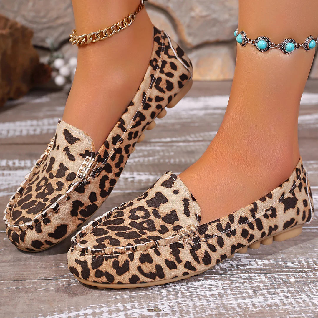 Women's Decorative Buckle Slip-On Loafers