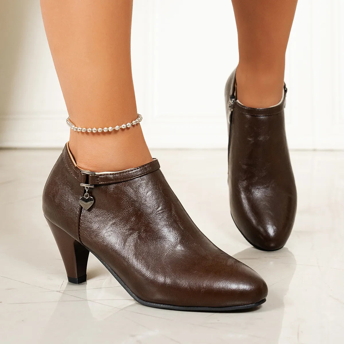 Women’s Pointed Toe Side-Zip Heeled Ankle Booties