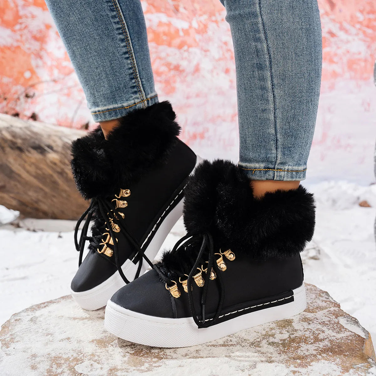 Women’s Winter Thick Wool Lace-Up Warm Boots