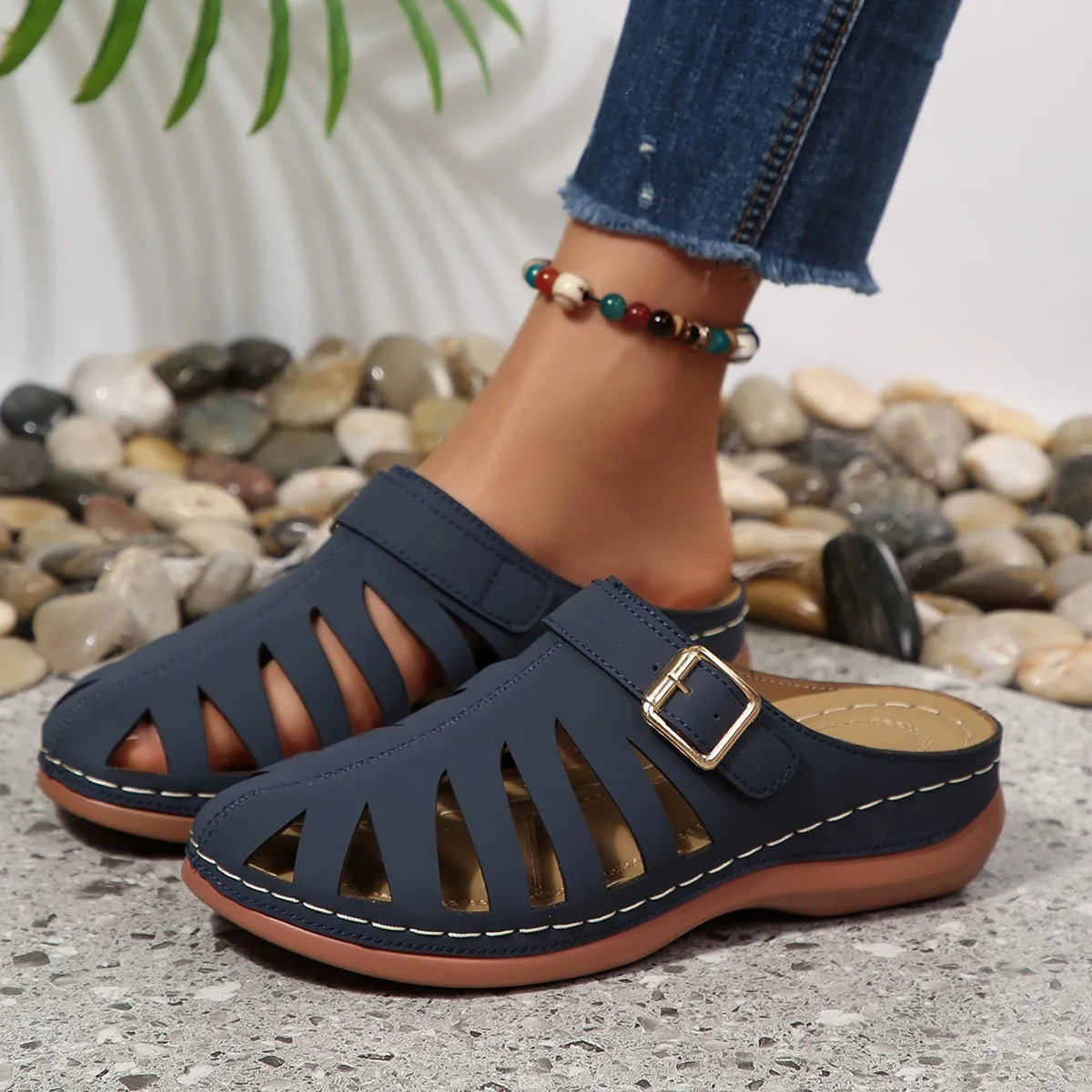 Women's Cut-Out Closed-Toe Mules
