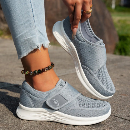 Women’s Elegant Walking Shoes