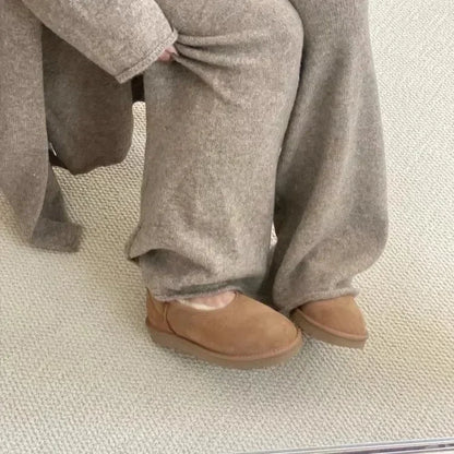 Women’s Faux-Fur Lined Leather Moccasin Slippers