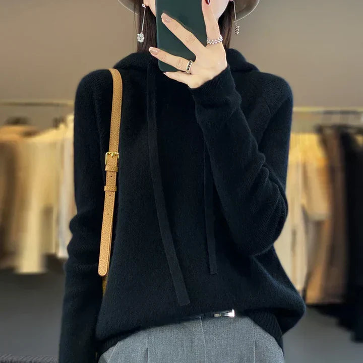Women’s Elegant Moisture-Wicking Winter Sweater