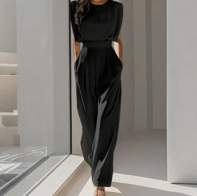 Women’s Wide-Leg Sleeveless Jumpsuit with Pockets